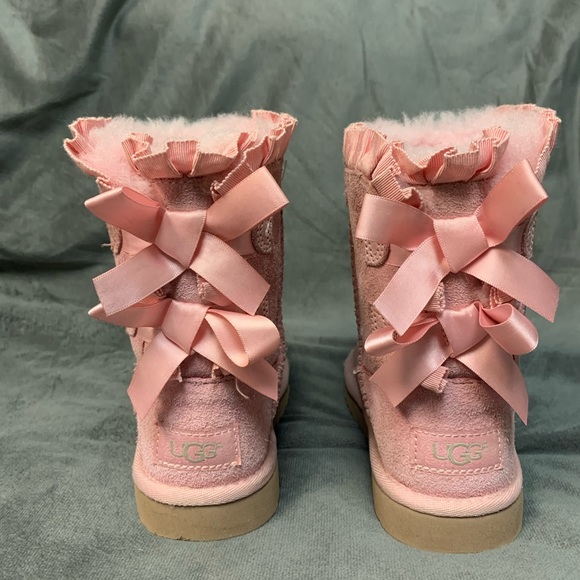 Ugg Bailey Bow Toddler Boot Pink - Picture 3 of 6